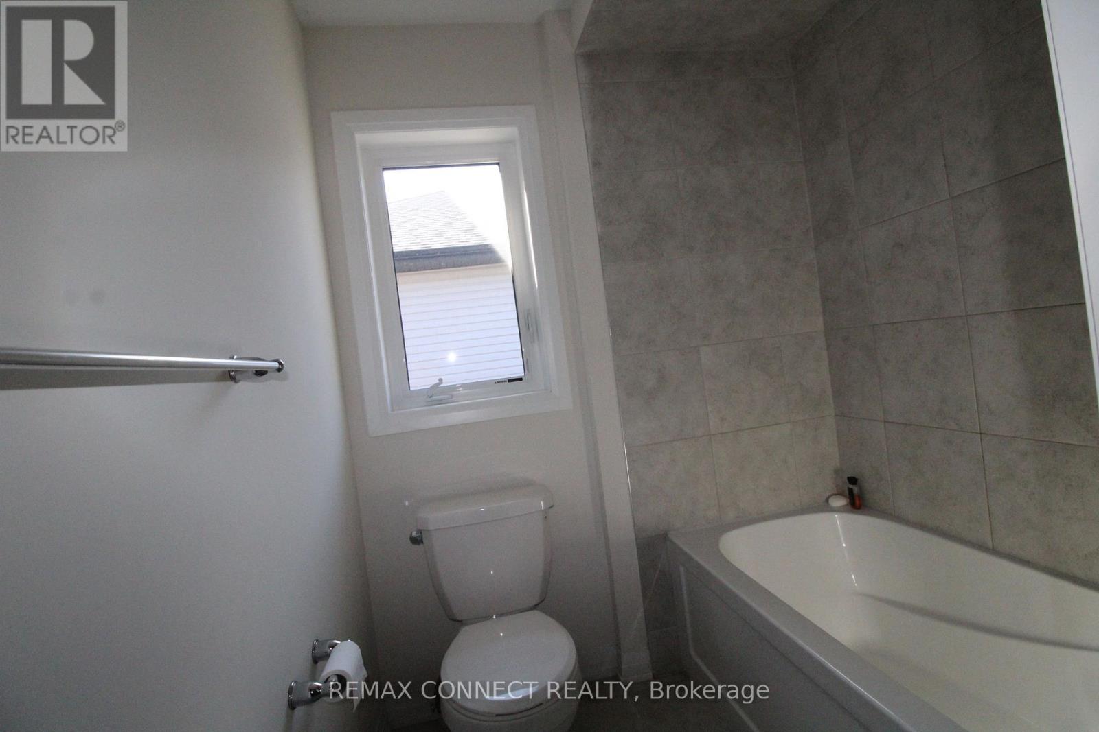 3715 Quayside Drive, Severn, ON photo 15