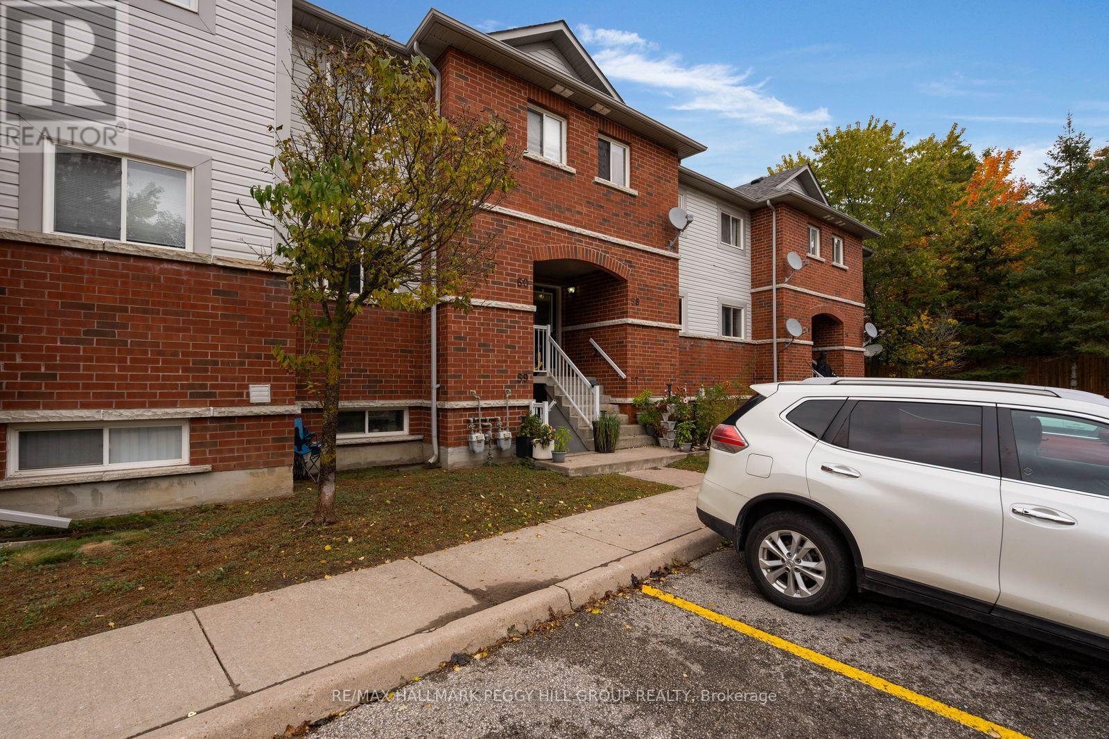 58- 245 Ferndale Drive South, Barrie, ON photo 2