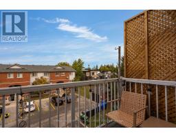 58 - 245 Ferndale Drive S, Barrie, ON L4N0T6 Photo 10