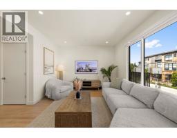35 6340 Market Avenue, Tsawwassen, BC V4L0B1 Photo 13