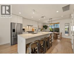 35 6340 Market Avenue, Tsawwassen, BC V4L0B1 Photo 12