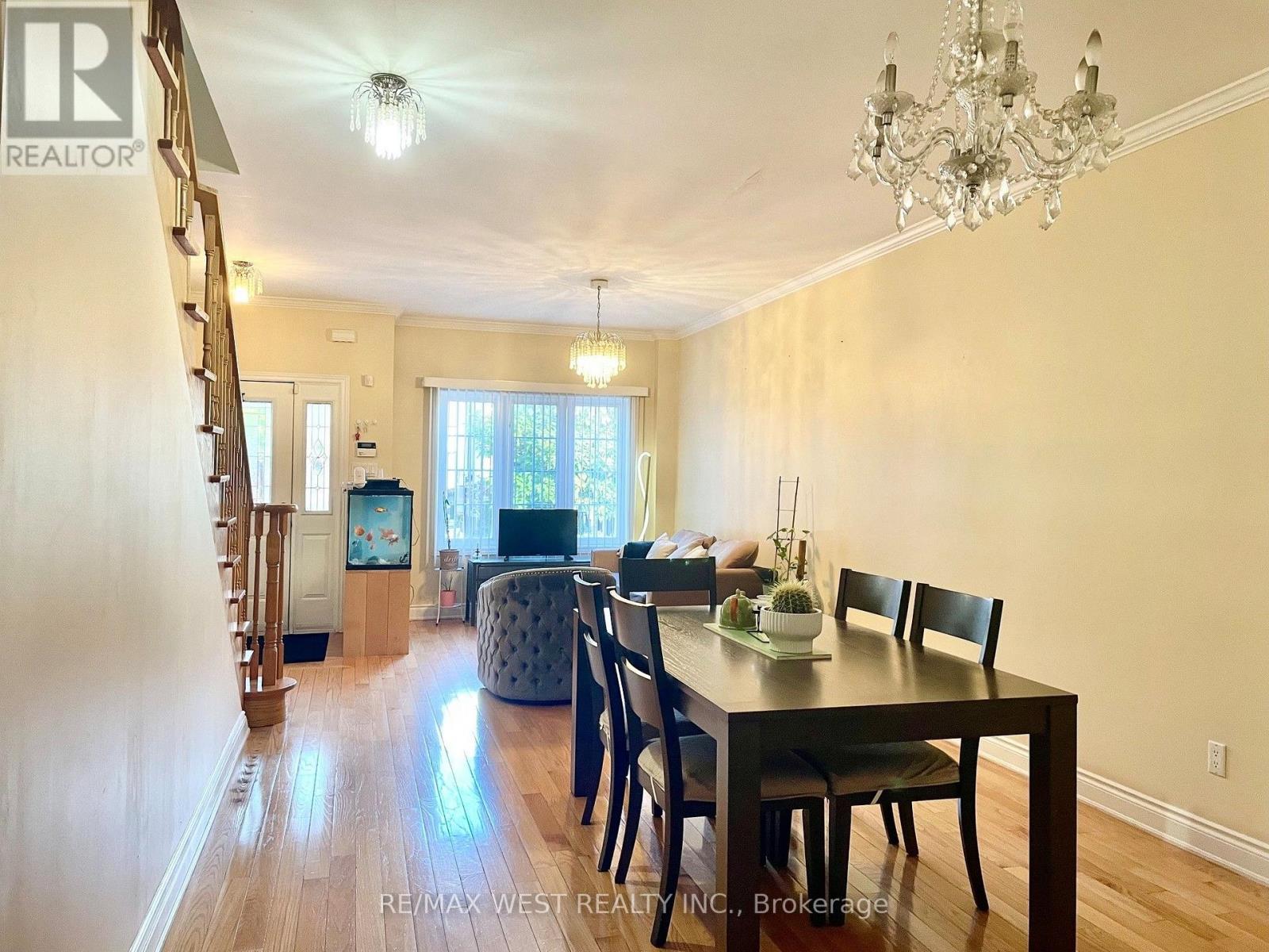 94A MULOCK AVENUE - 3