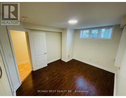 94a Mulock Avenue, Toronto, ON M6N3C6 Photo 10