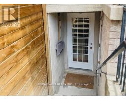 94a Mulock Avenue, Toronto, ON M6N3C6 Photo 13