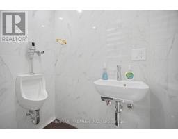 34 Rivalda Road E, Toronto, ON M9M2M3 Photo 33