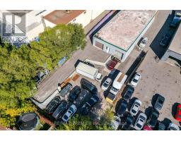 34 Rivalda Road E, Toronto, ON M9M2M3 Photo 38
