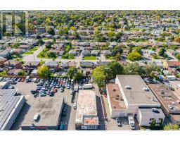 34 Rivalda Road E, Toronto, ON M9M2M3 Photo 41