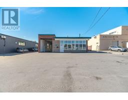 34 Rivalda Road E, Toronto, ON M9M2M3 Photo 7