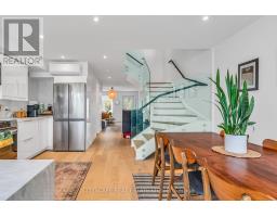 Upper - 61 Edwin Avenue, Toronto, ON M6P3Z5 Photo 17