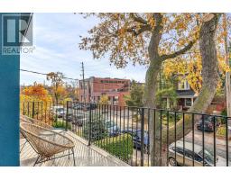 Upper - 61 Edwin Avenue, Toronto, ON M6P3Z5 Photo 28