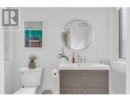 Upper - 61 Edwin Avenue, Toronto, ON M6P3Z5 Photo 29