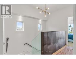 Upper - 61 Edwin Avenue, Toronto, ON M6P3Z5 Photo 32