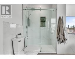 Upper - 61 Edwin Avenue, Toronto, ON M6P3Z5 Photo 44