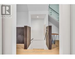 Primary Bedroom - Upper - 61 Edwin Avenue, Toronto, ON M6P3Z5 Photo 6