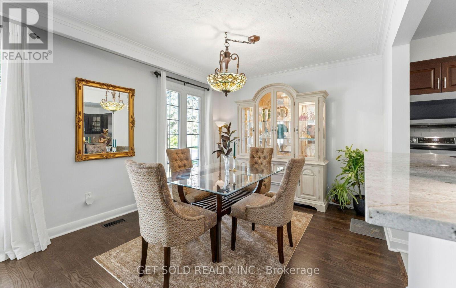 7 Watercliffe Road, Toronto, ON photo 10