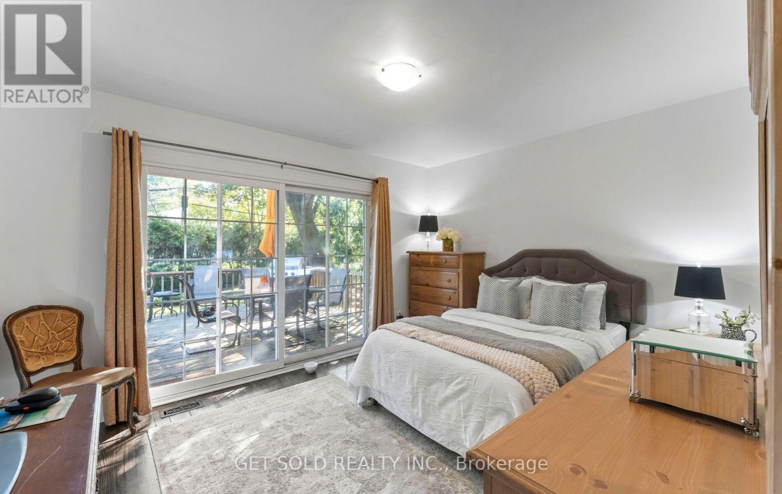 7 Watercliffe Road, Toronto, ON photo 16