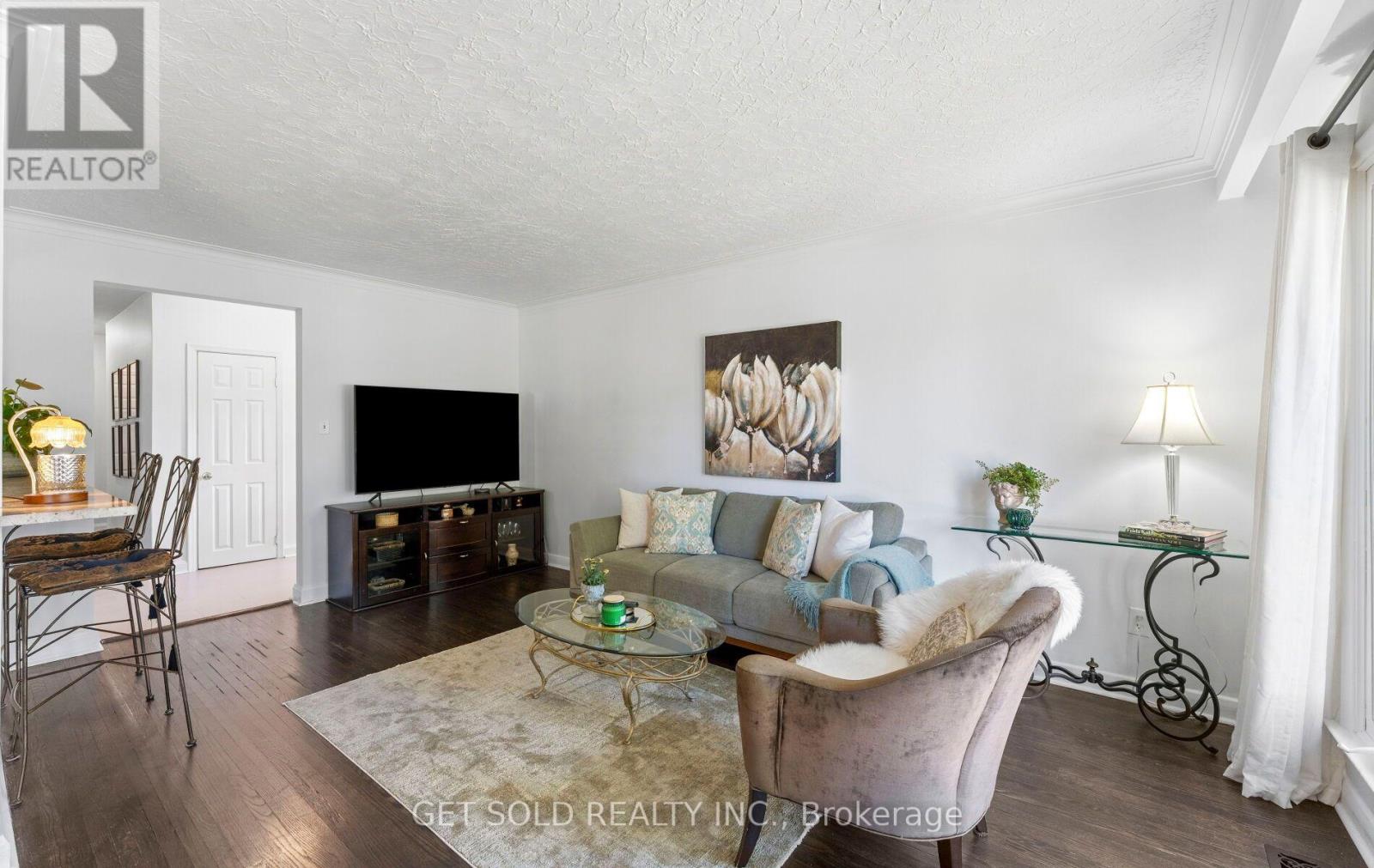 7 Watercliffe Road, Toronto, ON photo 8