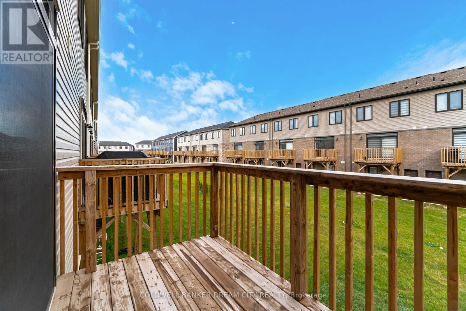 227 Gillespie Drive, Brantford, ON photo 12
