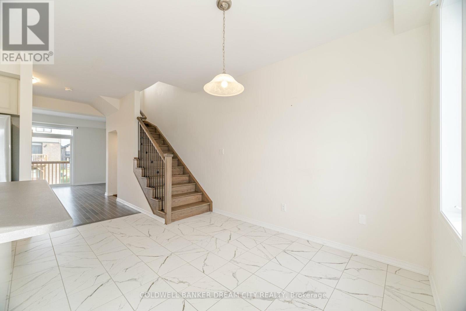 227 GILLESPIE DRIVE - 20