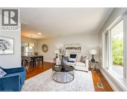 Sunroom - 388 Appleby Line, Burlington, ON L7L2X8 Photo 6