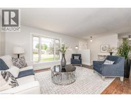 4pc Bathroom - 388 Appleby Line, Burlington, ON L7L2X8 Photo 7