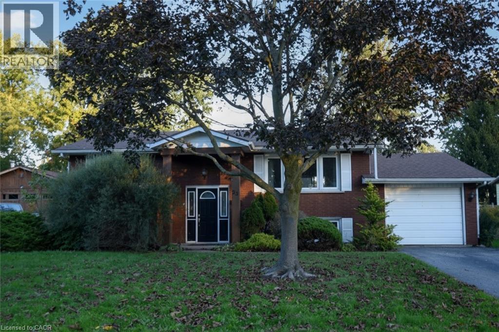23 BRELUS Drive, Dunnville