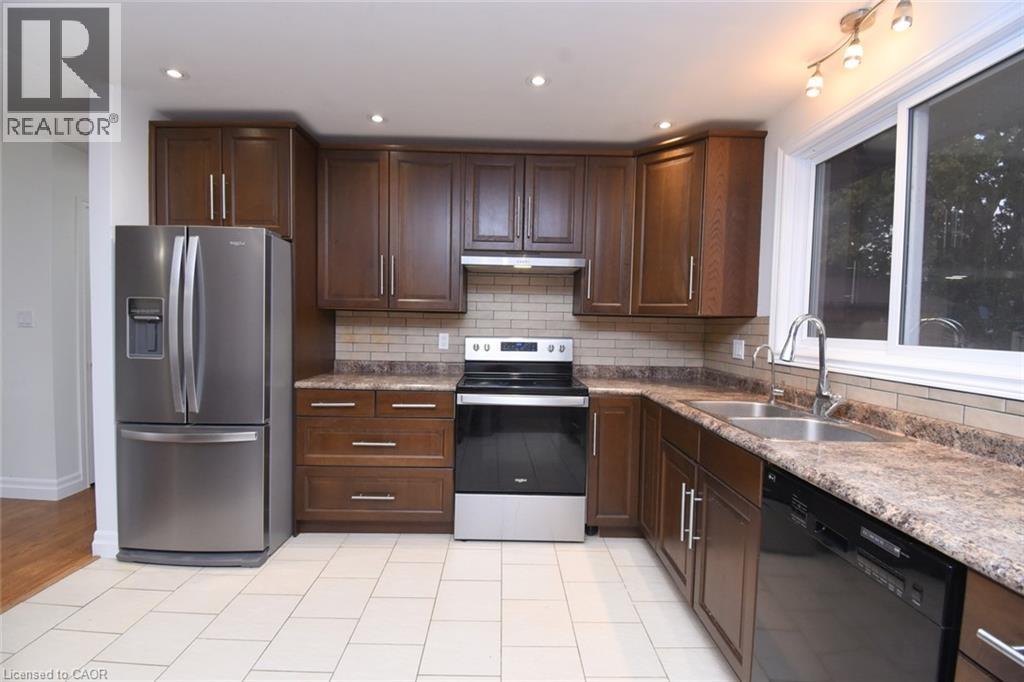 23 BRELUS Drive - Image 15