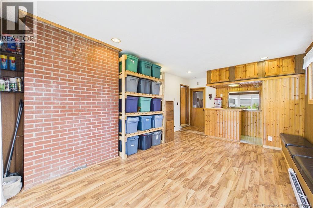 460 Lawrence Street - 16