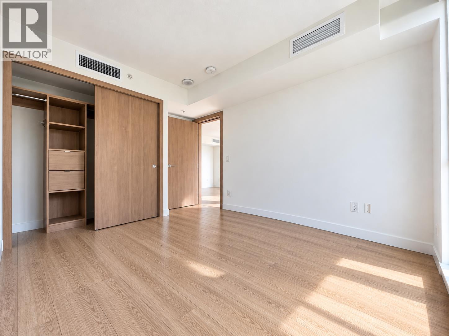 Photo of 520 8988 PATTERSON ROAD 24