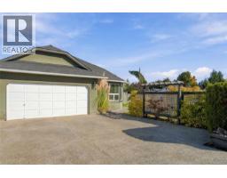 878 Temple St, Parksville, BC V9P2L8 Photo 33