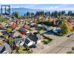 878 Temple St, Parksville, BC V9P2L8 Photo 17