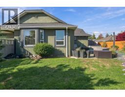 878 Temple St, Parksville, BC V9P2L8 Photo 42