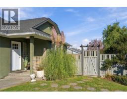 878 Temple St, Parksville, BC V9P2L8 Photo 35