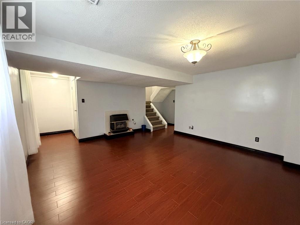 195 Ferguson Drive — photo 29
