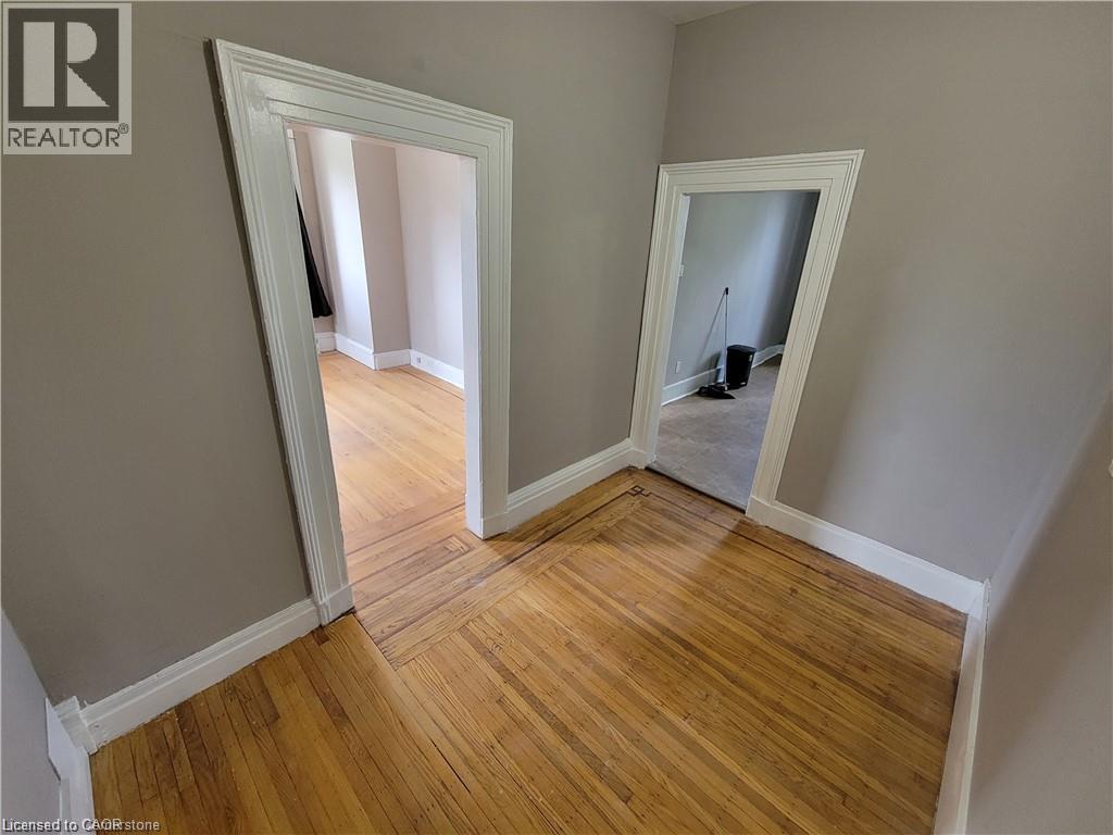 303 EAST 19TH Street Unit# 1, Hamilton — photo 7