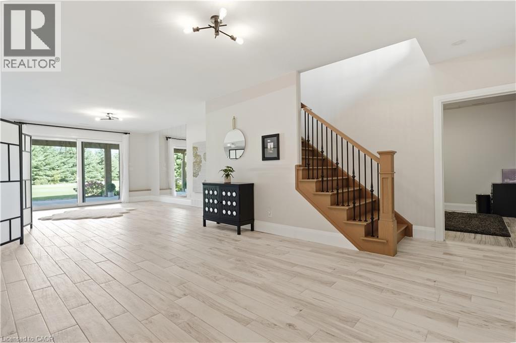 7 - 670 BISHOPSGATE Road - Image 33