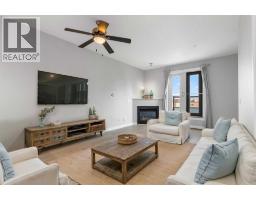 405, 880 Centre Avenue NE - photo 2