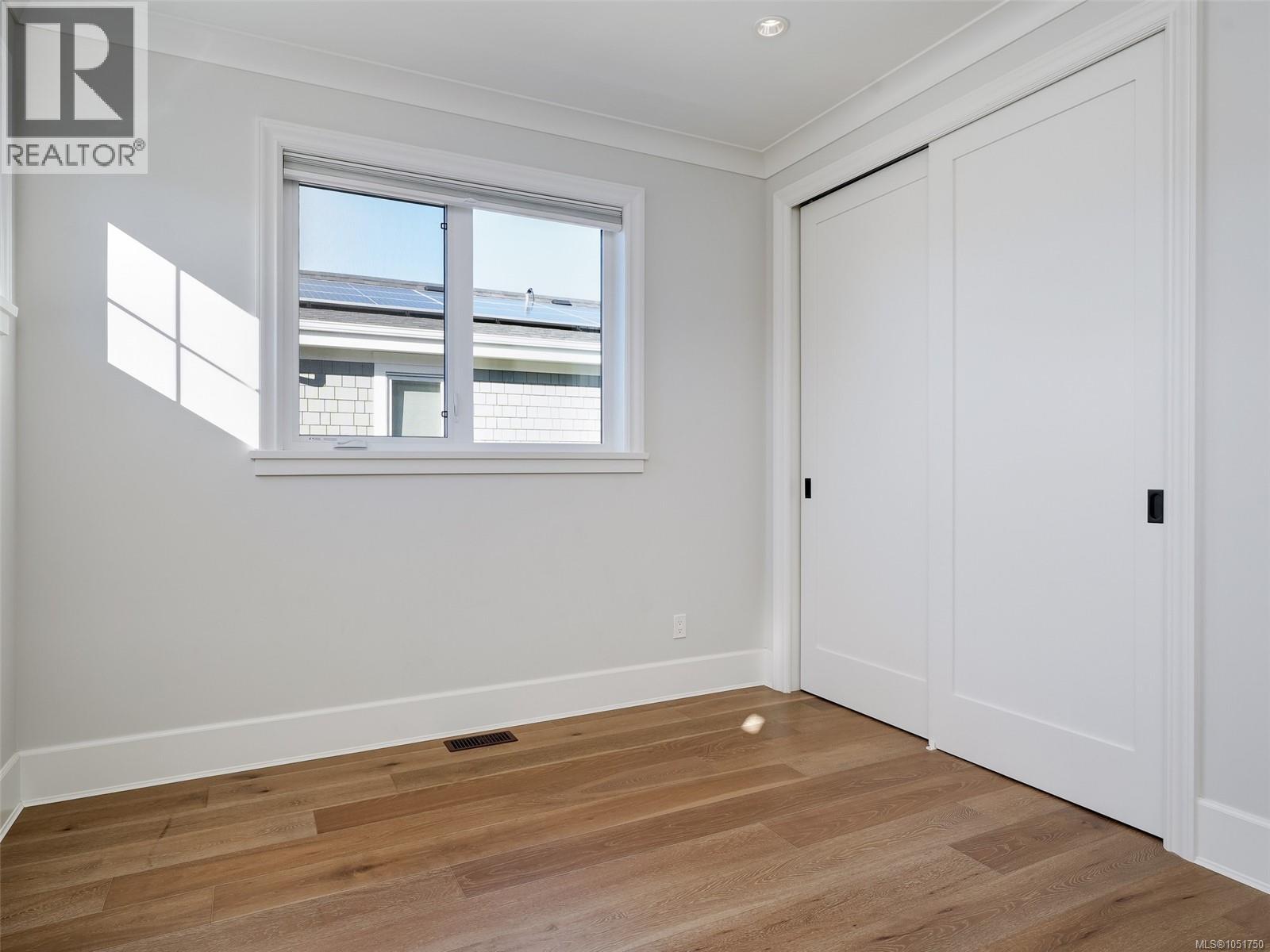 619 Oliver St - 21
