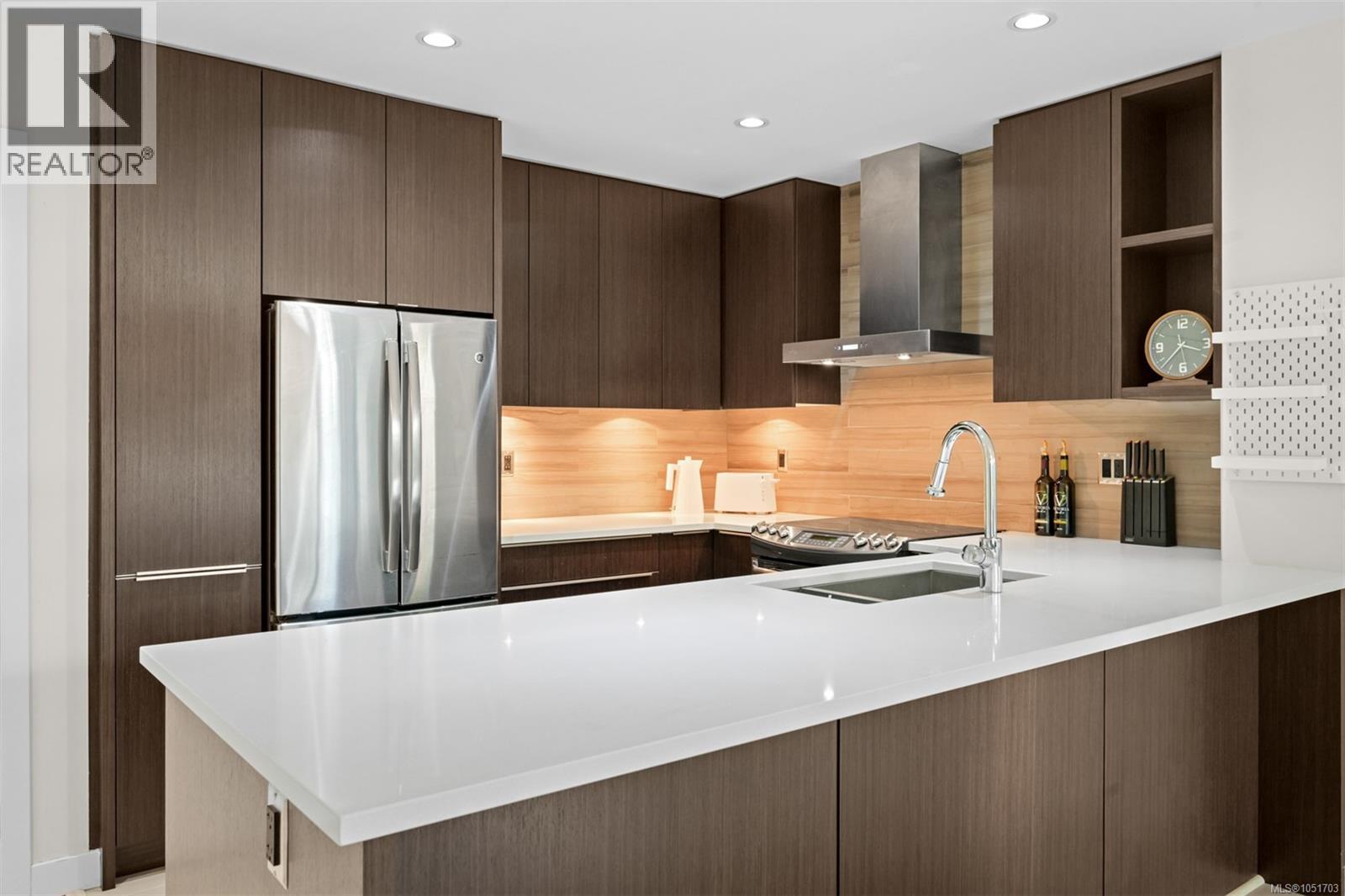106 640 Michigan St, Victoria