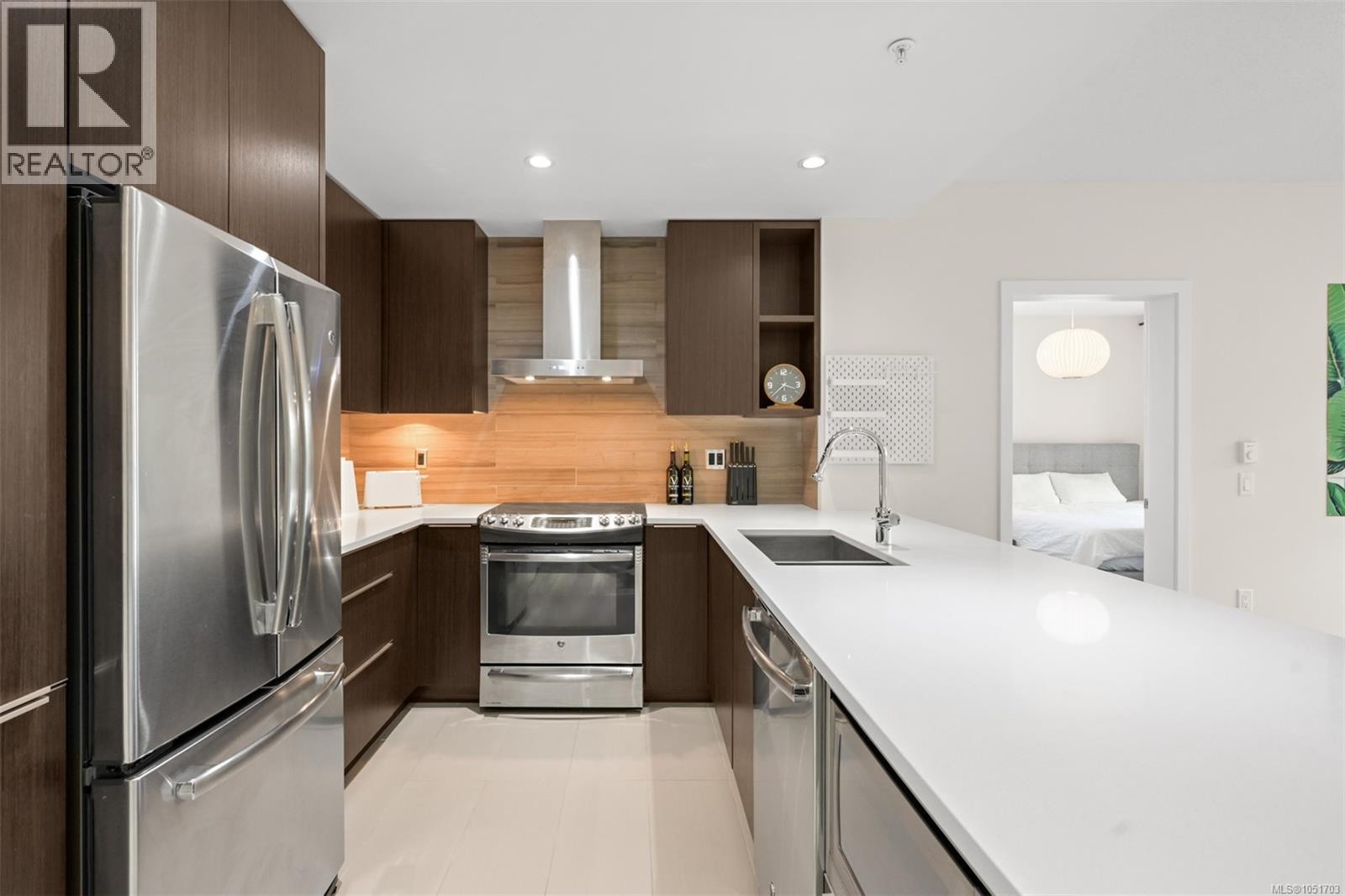106 640 Michigan St, Victoria