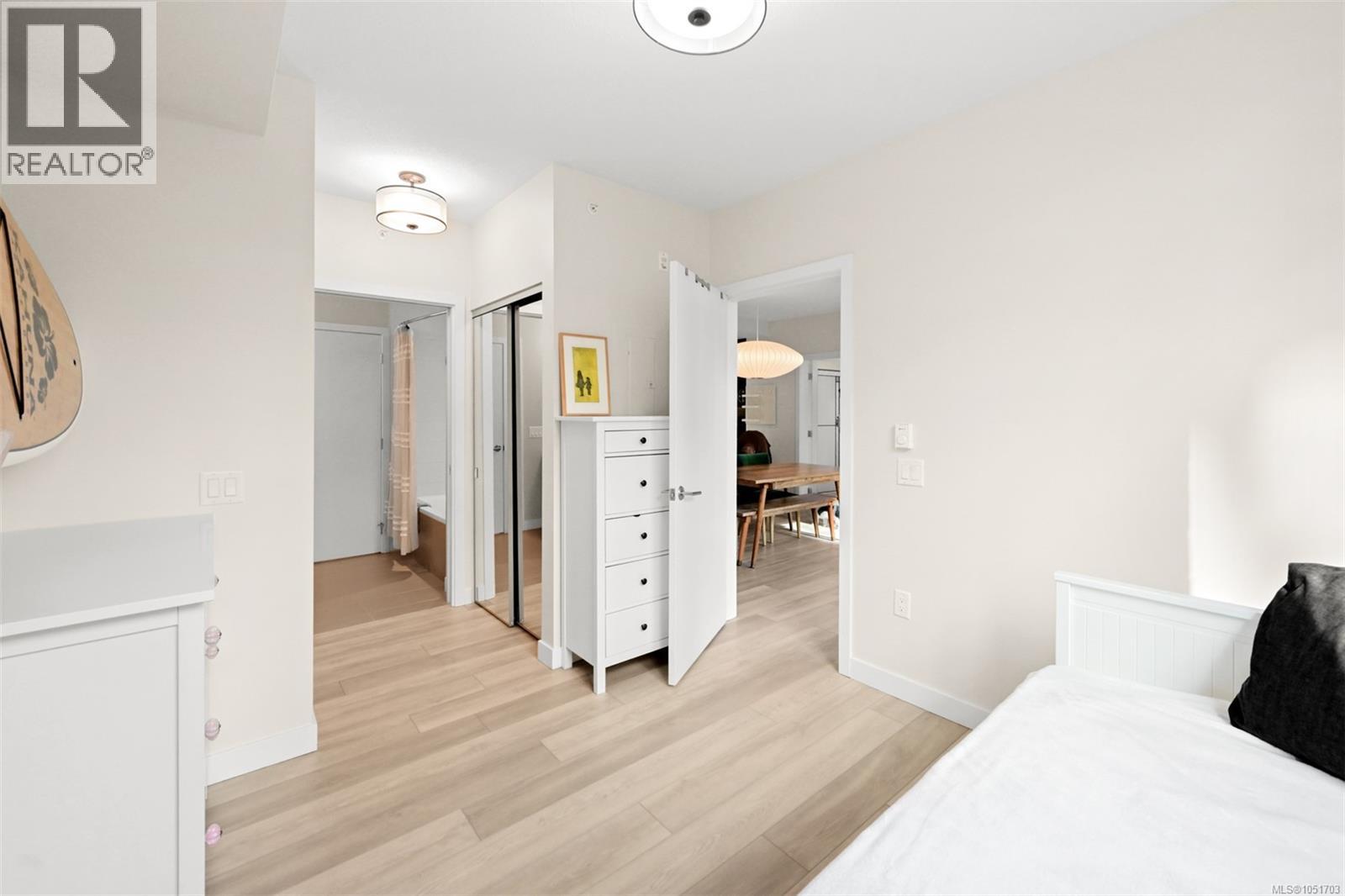 106 640 Michigan St, Victoria