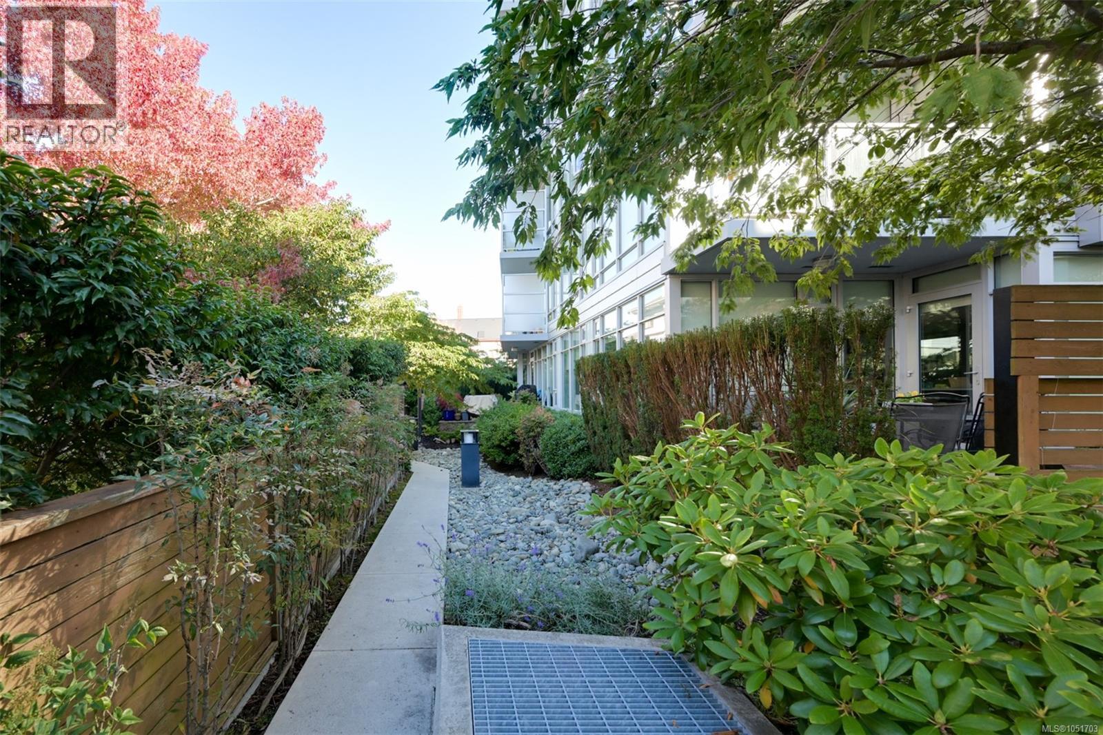 106 640 Michigan St, Victoria