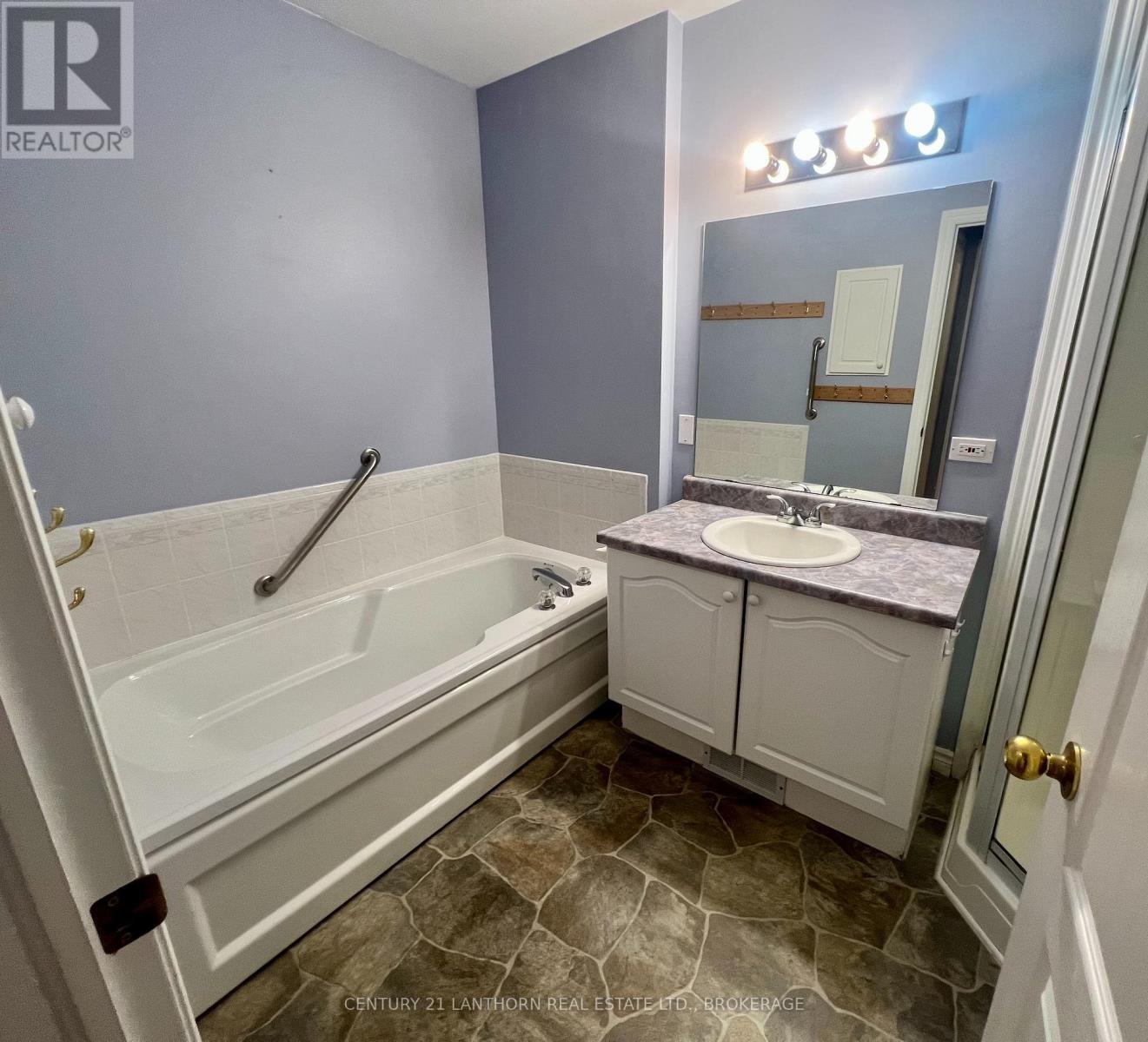 721 MILLWOOD DRIVE - Image 15