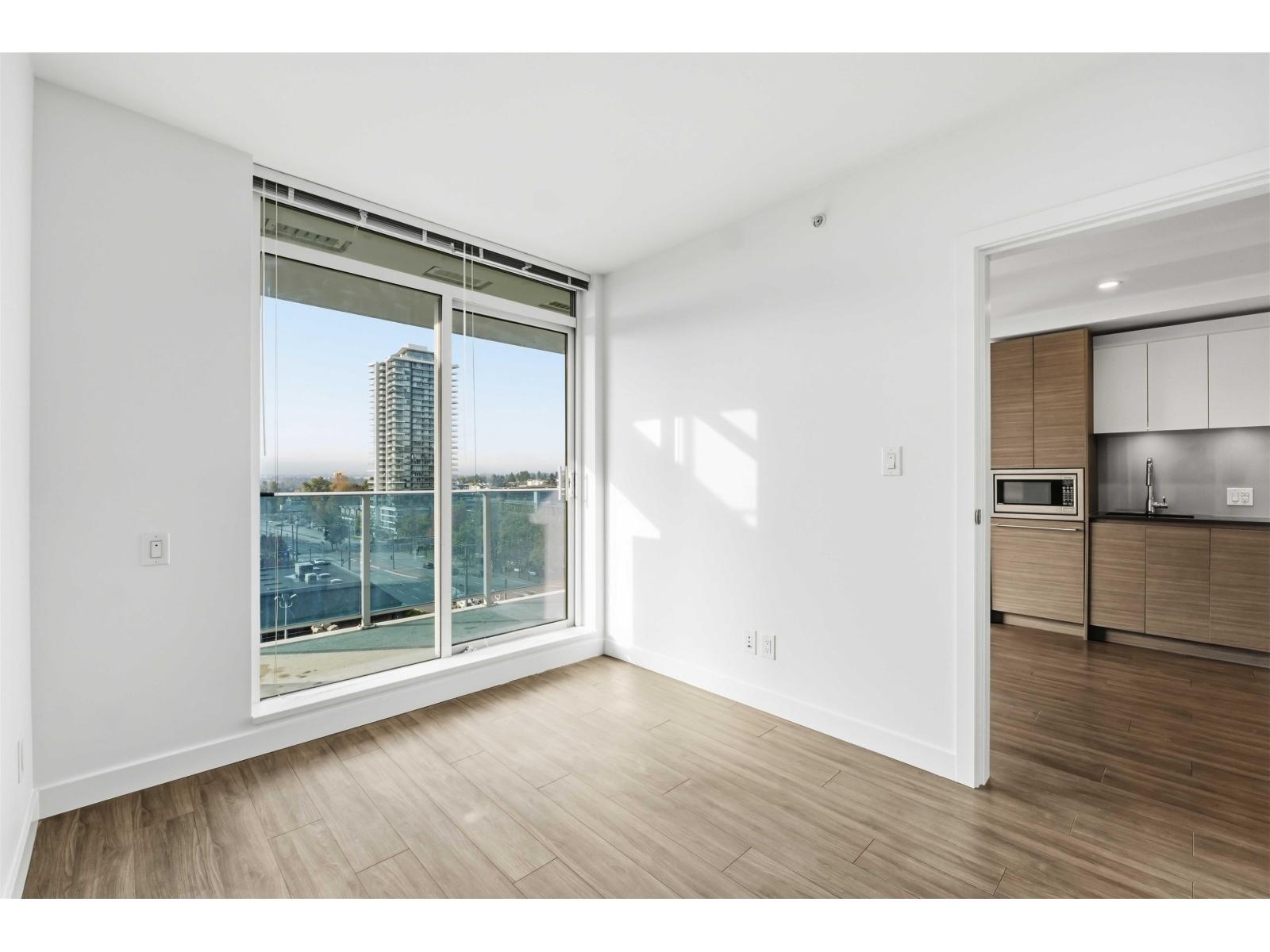 701 13615 FRASER HIGHWAY, Surrey