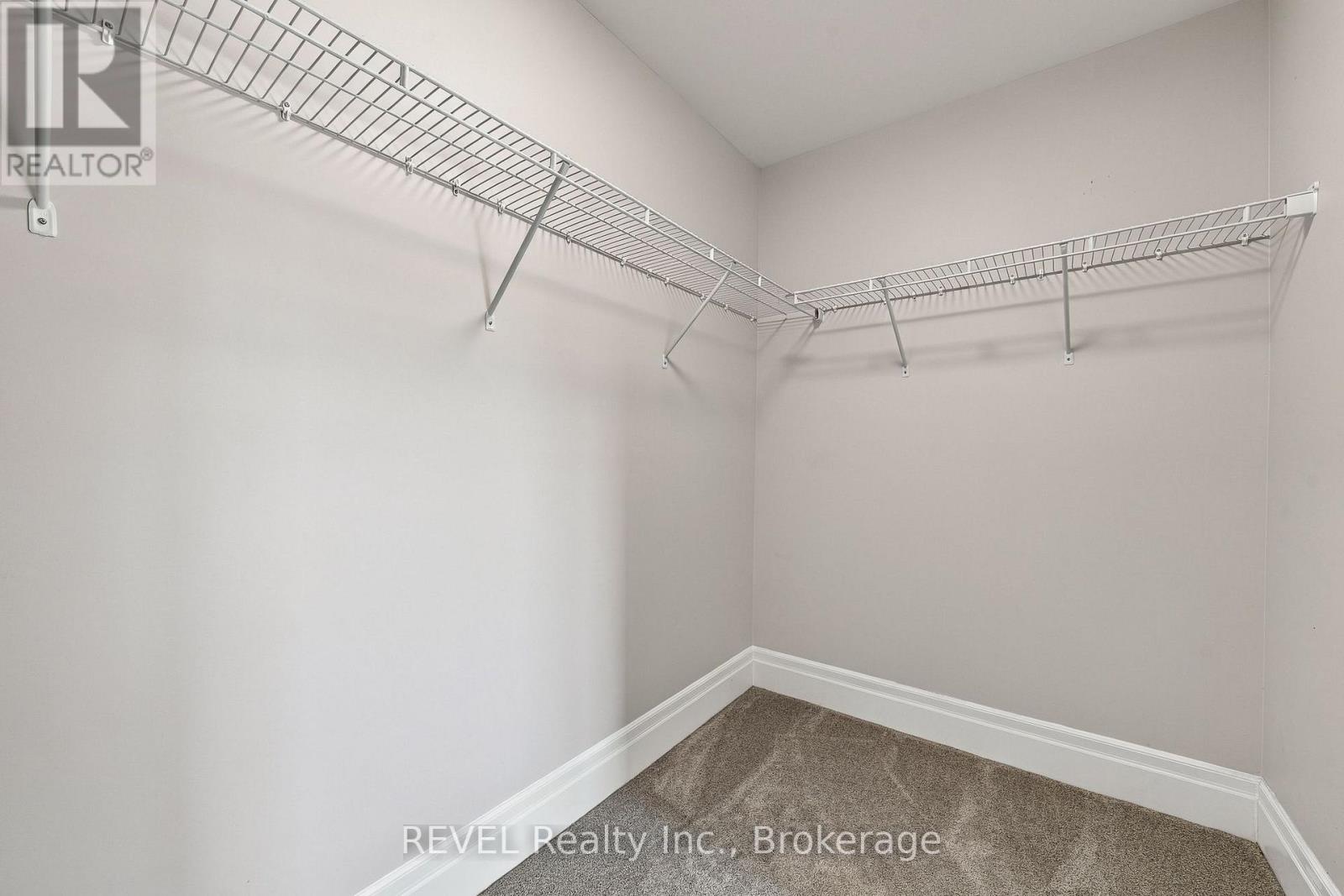 72 MARKLAND AVENUE - 33