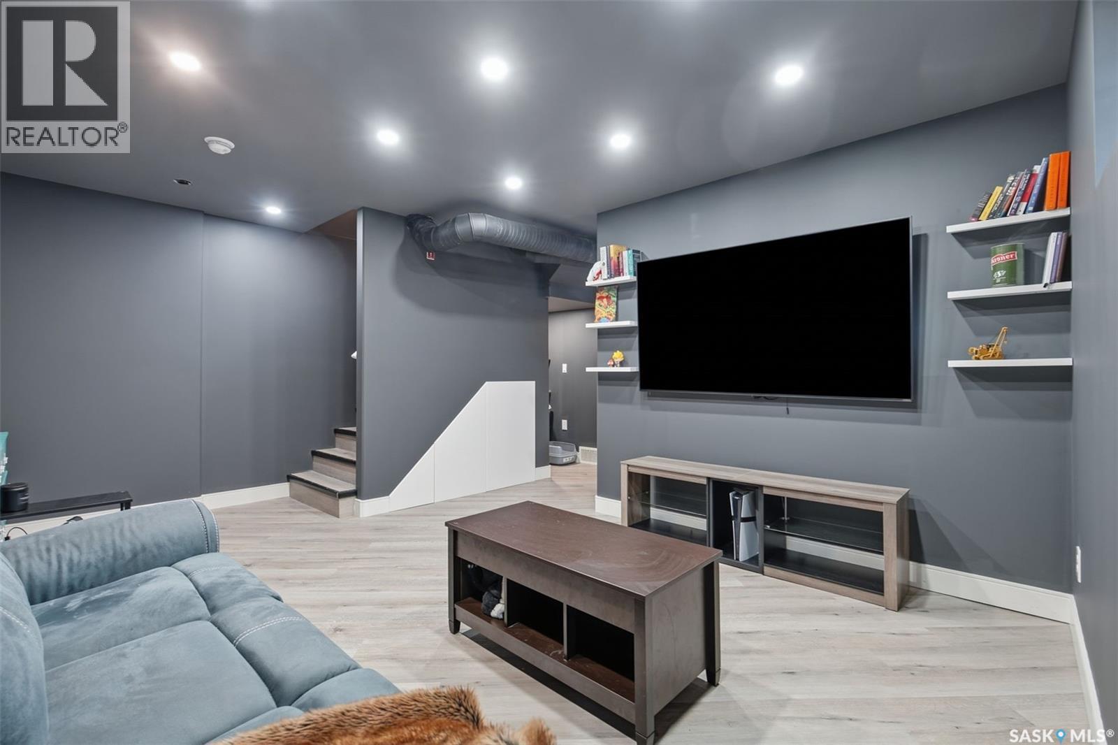1005 Parr Hill DRIVE - 22