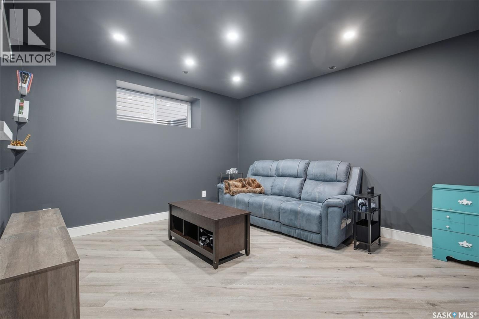 1005 Parr Hill DRIVE - 23