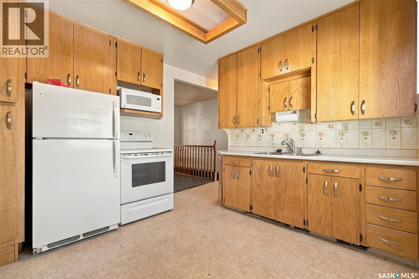 815 F AVENUE N, Saskatoon — photo 11