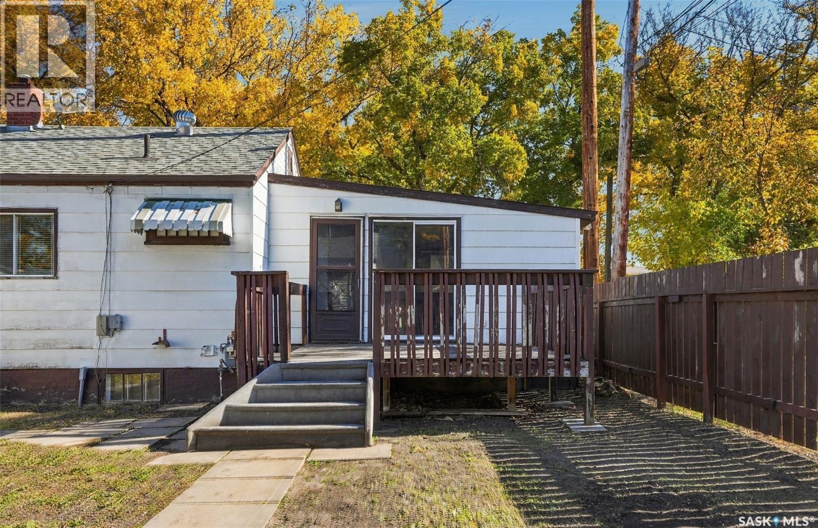 815 F AVENUE N, Saskatoon — photo 30