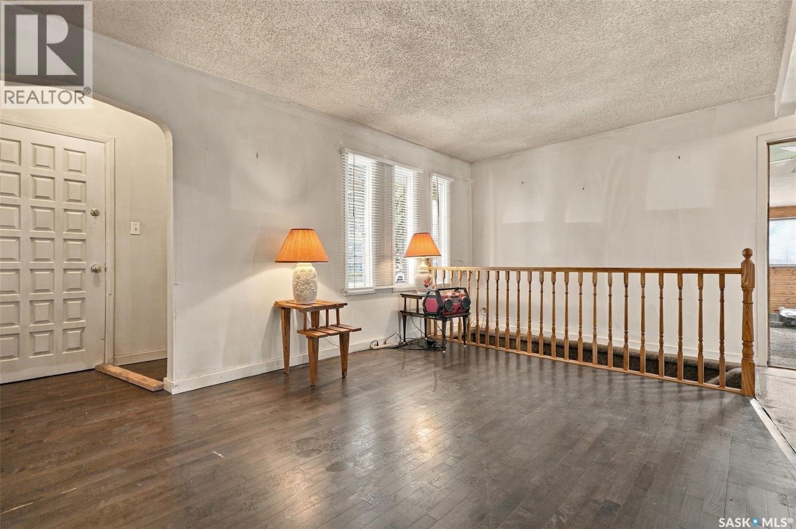 815 F AVENUE N, Saskatoon — photo 9